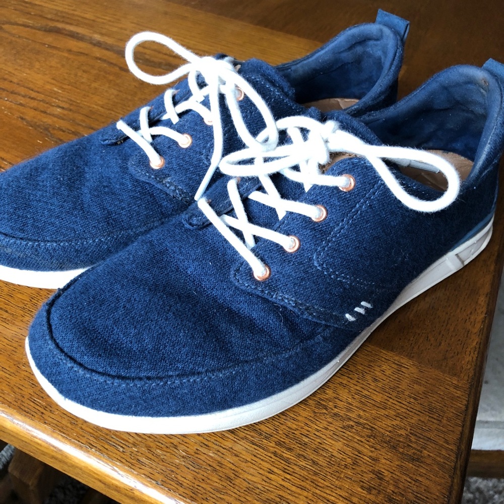 Reef shoes